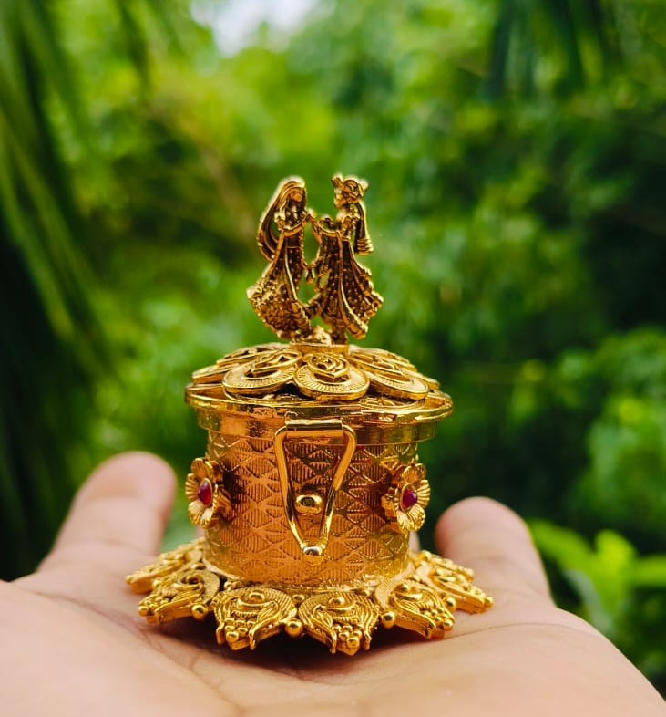 সাউথ ইন্ডিয়ান সিদুর দানী